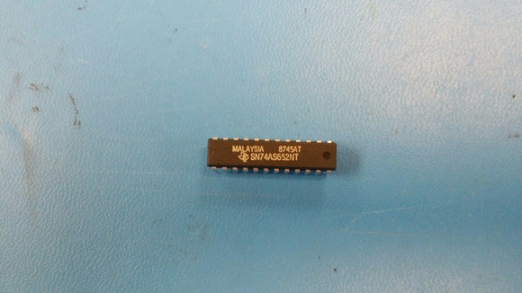 (1 PC) SN74AS652NT TI Bus XCVR Single 8-CH 3-ST 24-Pin PDIP