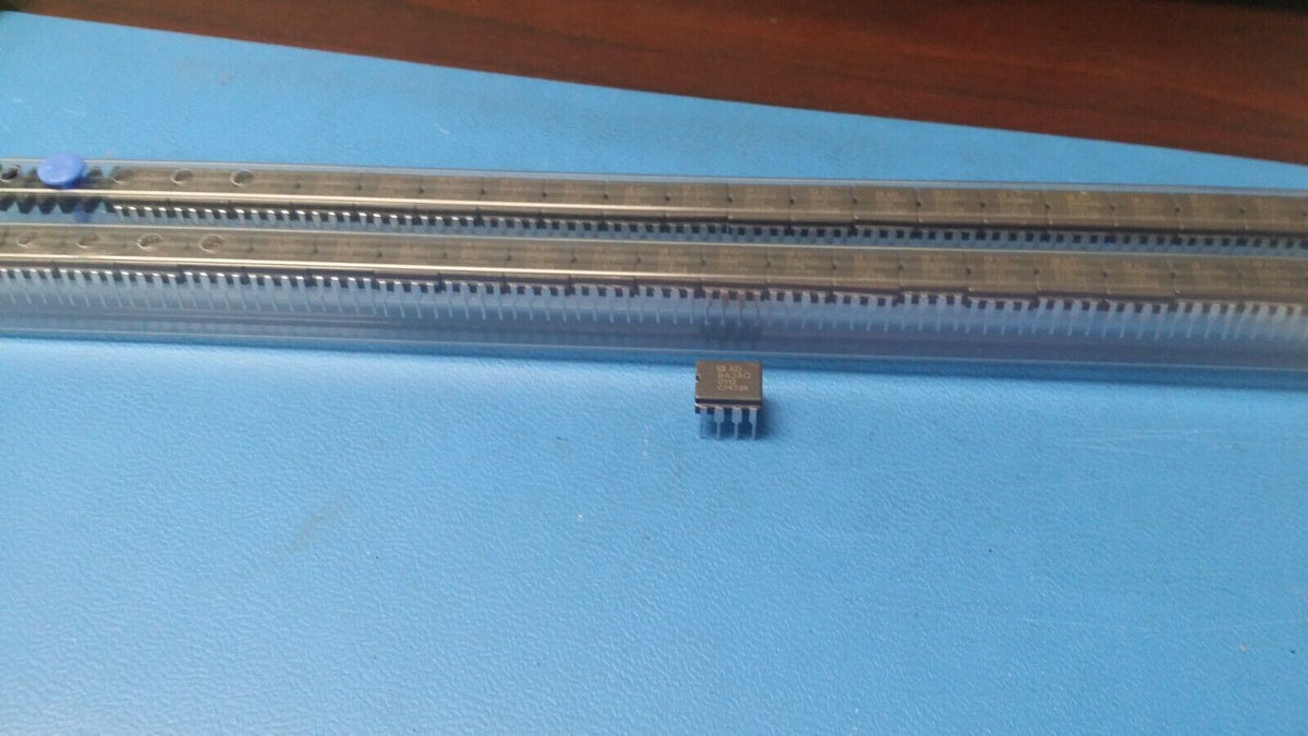 (1 PC) AD843AQ ANALOG DEVICES General Purpose Amplifier 1 Circuit 8CE
