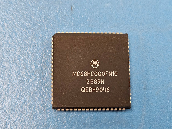 (1 PC) MC68HC000FN10 MOT Microprocessor, 32-Bit, 10MHz, CMOS, PLCC68