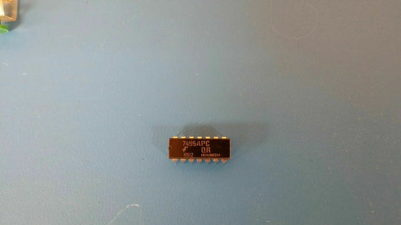 (1 PC) 7495APC FSC IC,SHIFT REGISTER,STD-TTL,DIP,14PIN,PLASTIC