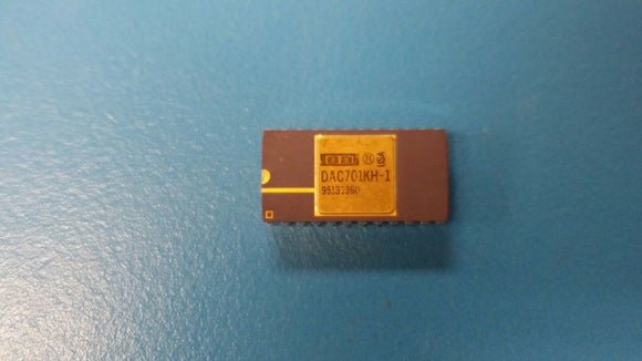 (1PC) DAC701KH-1 PARALLEL WORD INPUT LOADING 4us SETTLING TIME 16-BIT DAC CDIP24