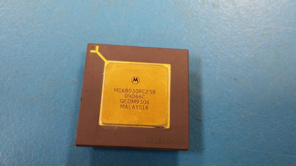 (1 PC) MC68030RC25B MOT Microprocessor, 32-Bit, 25MHz, CMOS, CPGA128