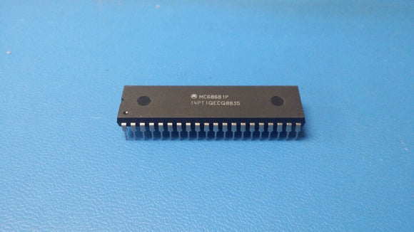 (1 PC) MC68681P MOT Serial I/O Controller, 2 Channel(s), 0.125MBps, MOS, PDIP40