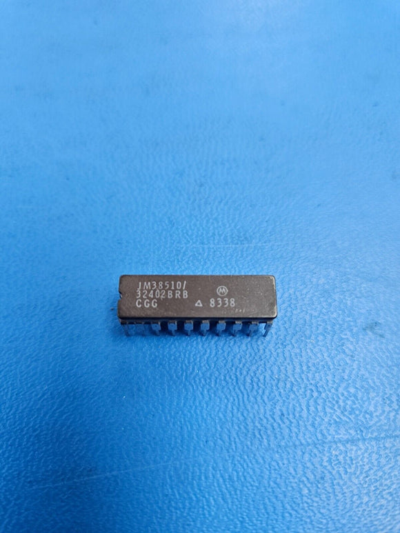 (1 PC) JM38510/32402BRB MOTOROLA MICROCIRCUIT,DIGITAL 20 PIN IC