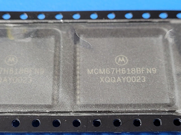 (1 PC) MCM67H618BFN9 MOT Cache SRAM, 64KX18, 9ns, BICMOS, PLCC52