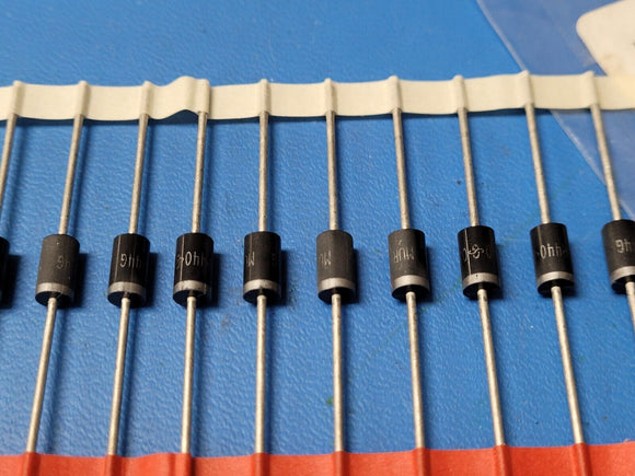 (10 PCS) MUR440-E3/54 VISHAY Diode 400 V 4A Through Hole DO-201AD ROHS