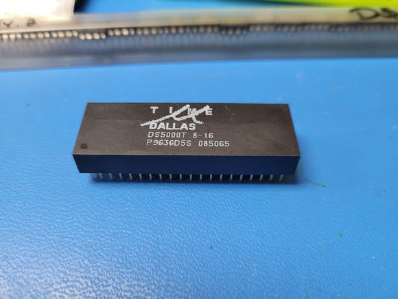 (1 PC) DS5000T-8-16 DALLAS Microcontroller, 8-Bit, 16MHz, CMOS, PDIP40