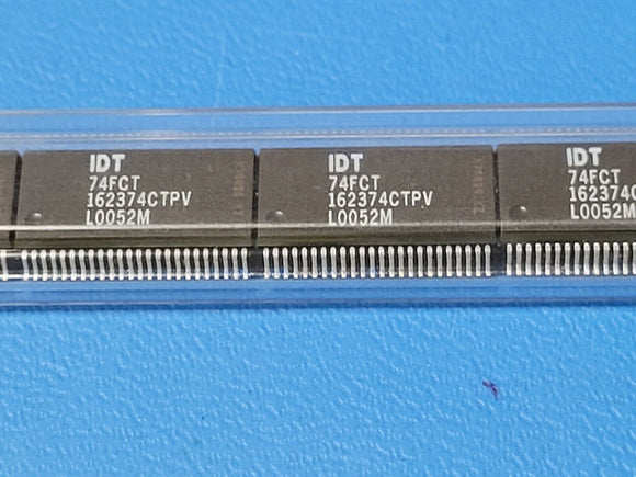 (10 PCS) 74FCT162374CTPV IDT Fast CMOS 16-BIT Register, SSOP-48