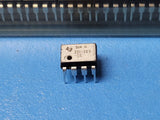 (50 PCS) 221-349-04 TI IC 8 PIN PDIP