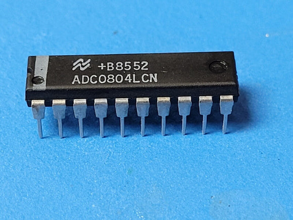 (1 PC) ADC0804LCN NSC 8 Bit Analog to Digital Converter 1 Input 1 SAR 20-PDIP