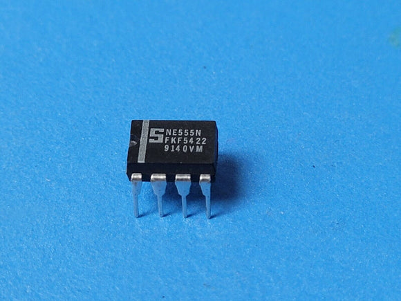 (1 PC) NE555N SIGNETICS 555 Type, Timer/Oscillator (Single) IC 8-DIP