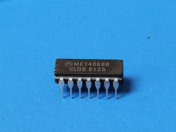 (1 PC) MC14068BCLDS MOT NAND Gate, 1-Func, 8-Input, CMOS, CDIP14
