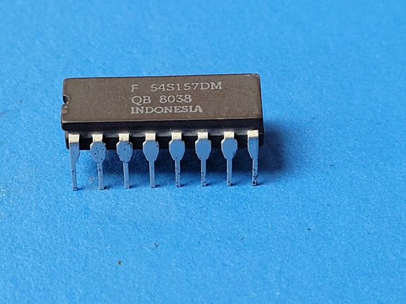 (2 PCS) 54S157DMQB FSC Multiplexer, 4-Func, 2 Line Input, TTL, CDIP16