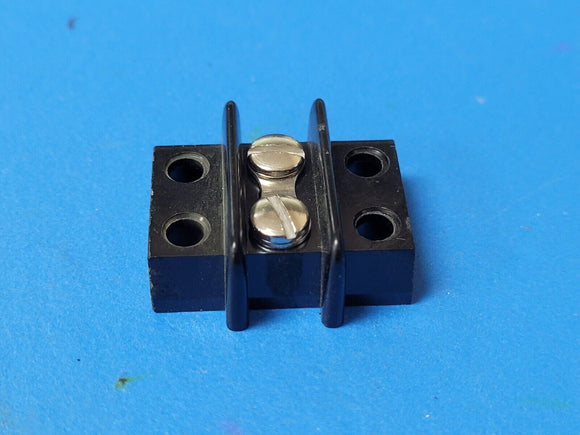 (2 PCS) 601GP-01 MARATHON TERMINAL BLOCK, DOUBLE ROW, OPEN