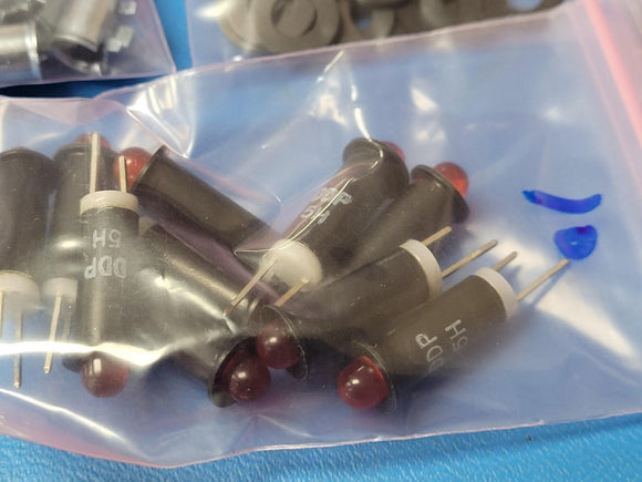 (2 PCS) 405-BR5H-O VCC LED Panel Indicator Red 60° 5V 22mA PC Pin ROHS