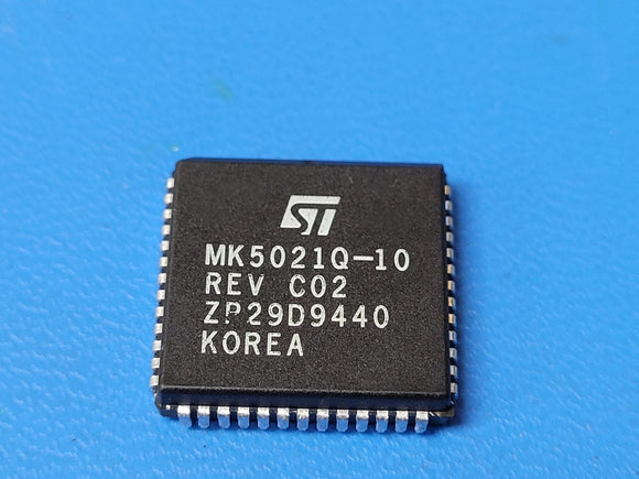(1 PC) MK5021Q-10 STMICRO Micro Peripheral IC, PLCC-52