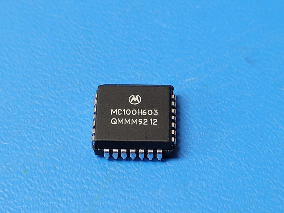 (1 PC) MC100H603FN MOT IC TRANSLATOR UNIDIR 28PLCC