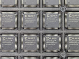 (1 PC) XC18V512VQ44C XILINX 64KX8 CONFIGURATION MEMORY, 15ns, PQFP44