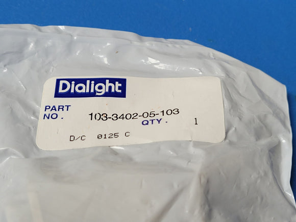 (1 PC) 103-3402-05-103 DIALIGHT OIL TIGHT PANEL IND