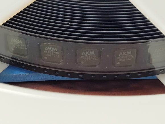 (1 PC) AK4537VN-L AKM Consumer Circuit, CMOS, QFN-52 ROHS