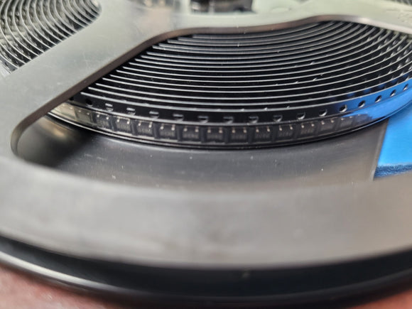 (10 PCS) RN5RL30AA-TR Fixed Positive LDO Regulator 3V 0.06V Dropout CMOS SOT-23