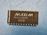 (1PC) MAX235CPG Line Transceiver, 5 Func, 5 Driver, 5 Rcvr, PDIP24