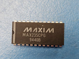 (1PC) MAX235CPG Line Transceiver, 5 Func, 5 Driver, 5 Rcvr, PDIP24