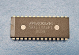 (1PC) MAX174AEPI Maxim ADC, 12-Bit, 1 Func, 1 Channel, Parallel, BICMOS, 28-PDIP