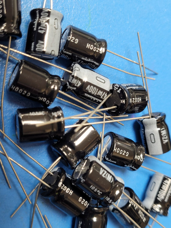 (20 PCS) UVZ2A470MPD NICHICON CAP ALUM LYTIC 47UF 20% 100V RADIAL ROHS