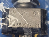 (1 PC) MS35058-21 CROUSE Toggle Switch, SPDT, On-off-on, Latched, 25A, 28VDC