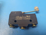 (1 PC) BZ-2RW82-A2 Microswitch Snap Action Switches Roller Lever, SPDT 15A