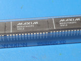(1 PC) MAX174ACPI MAXIM 12 Bit Analog to Digital Converter 1 Input 1 SAR 28-PDIP