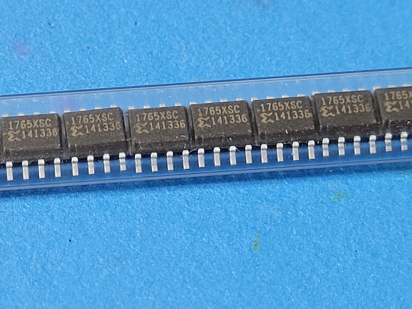 (1 PC) XC1765ELS08C XILINX PROM Serial 64K-bit 3.3V 8-Pin SOIC