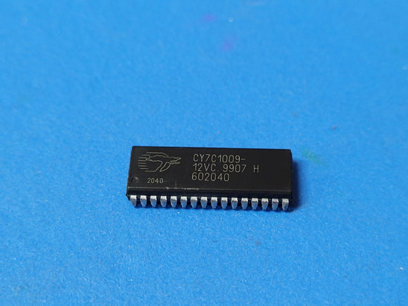 (2 PCS) CY7C1009-12VC CYPRESS Standard SRAM, 128KX8, 12ns, CMOS, SOJ-32