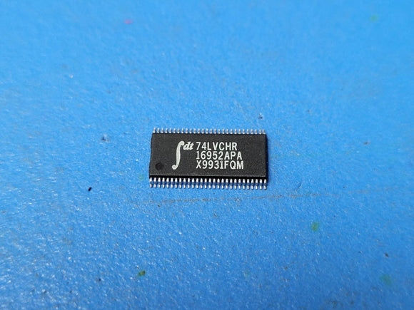 (1 PC) IDT74LVCHR16952APA Registered Bus Transceiver 2-Func 8-Bit CMOS TSSOP-56