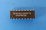 (1 PC) MCM511000AP70 MOT Fast Page DRAM, 1MX1, 80ns, CMOS, PDIP18
