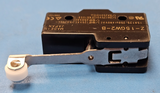 (1PC) Z-15GW2-B OMRON Snap Acting/Limit Switch, SPDT, 15A, 14VDC, Roller Lever