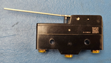 (1PC) Z-15GW-B7-K OMRON Snap Acting/Limit Switch, SPDT, 15A, 14VDC, Hinge Lever