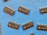 (20 PCS) LM239D LM239DT ST MICRO IC VOLT COMPARATOR QUAD 14-SOIC