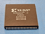 (1PC) XC3064A-7PC84I 224 CLBs, 3500 Gates, 113MHz, 224-Cell, CMOS, PLCC84