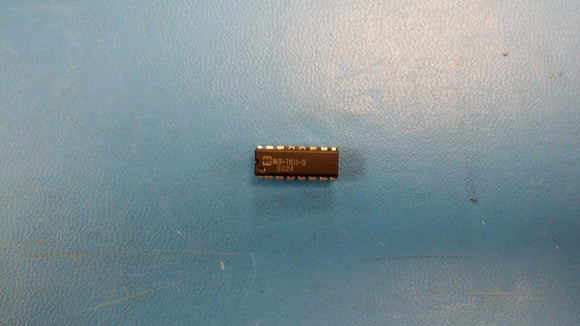 (1 PC) HM3-7611-5 HARRIS IC,PROM,256X4,TTL,DIP,16PIN,PLASTIC
