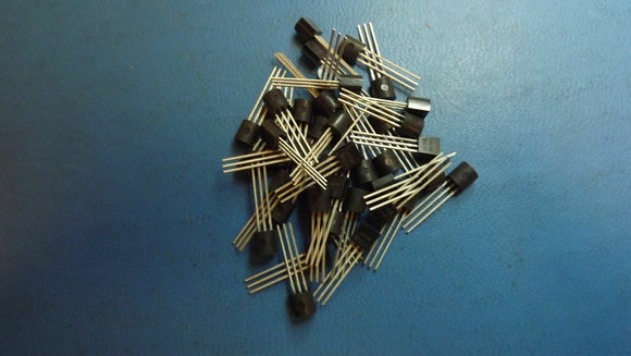 (10PCS) LX807DE LITTELFUSE TRIAC SENS GATE 400V 0.8A TO92