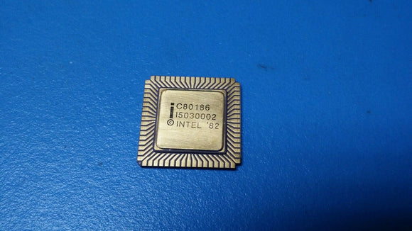 (1 PC) C80186 INTEL RISC Microprocessor, 16-Bit, 8MHz, MOS, LCC68
