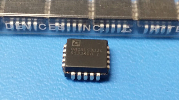 (2 PCS) AM26LS30JC AMD QUAD LINE DRIVER, PLCC20