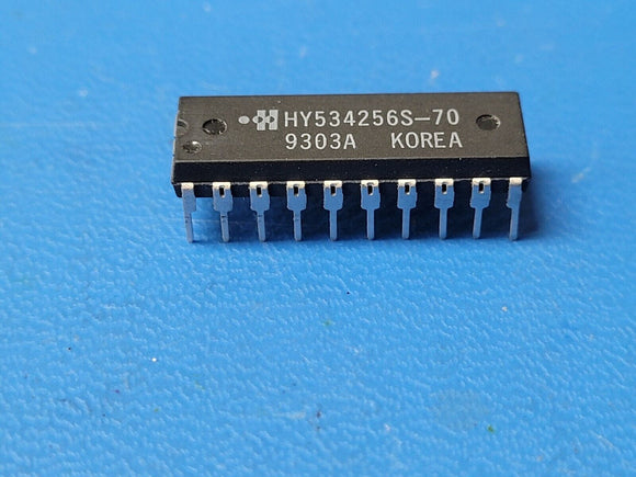 (1 PC) HY534256S-70 HYUNDAI Fast Page Mode DRAM PDIP-20