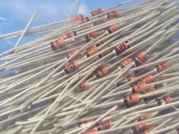 (25 PCS) 1N4749A DIODES Diode Zener Single 24V 5% 1W 2-Pin DO-41