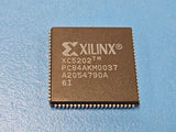 XC5202-6PC84I FPGA 3K Gates 256 Cells 83MHz 0.5um (CMOS) Technology 5V 84-PLCC
