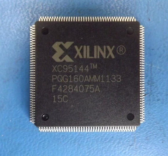 (1PC) XC95144-15PQG160C XC95144-15PQ160C Flash 15ns, 144-Cell, CMOS, PQFP160