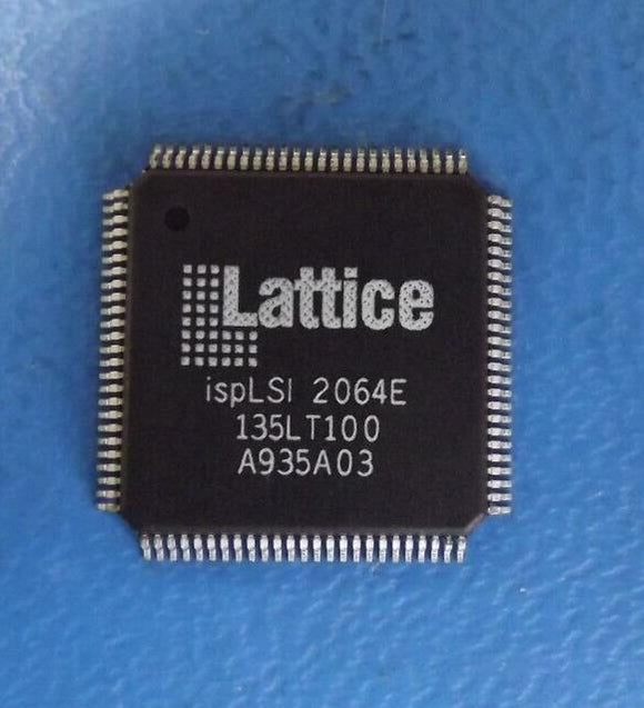 (1PC) ISPLSI2064E-135LT100 LATTICE CPLD 135MHz EECMOS Technology 5V 100-Pin TQFP