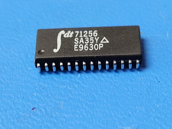 (2 PCS) IDT71256SA35Y Standard SRAM, 32KX8, 35ns, CMOS, SOJ-28